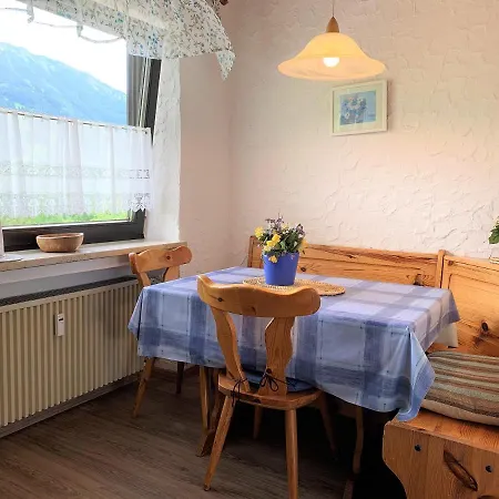 Allgauer Appartementhaus Apartamento *